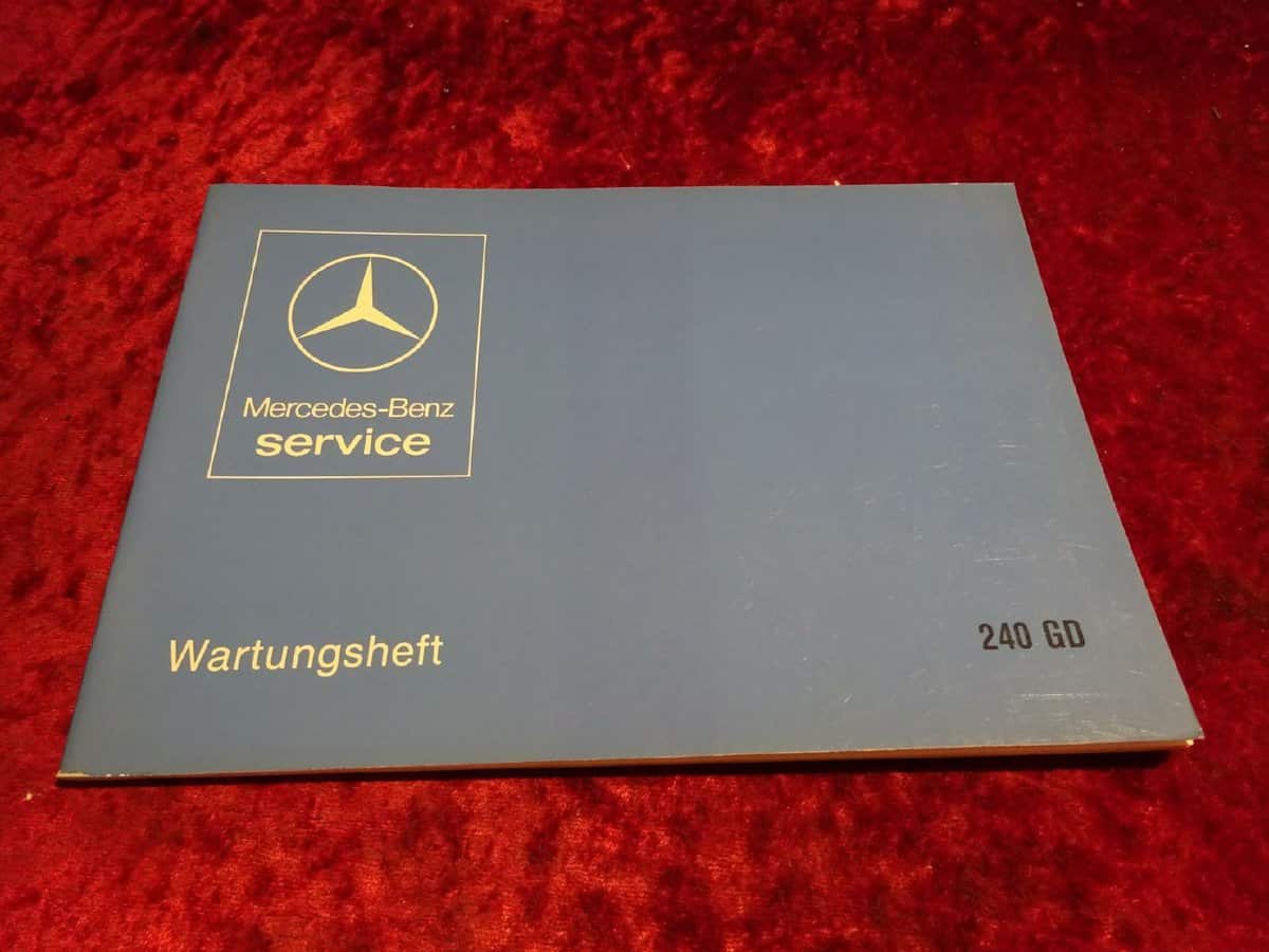Serviceheft / Wartungsheft zu Mercedes-Benz Baureihe W 115 T