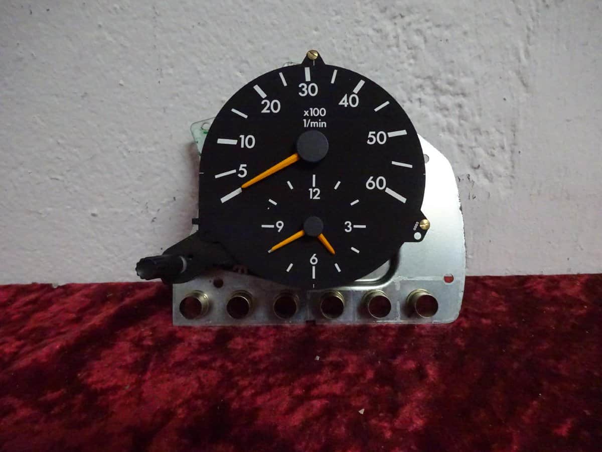 Tachometer Rev RPM counter clock Mercedes G-Class 463 250GD 300GD 350GD